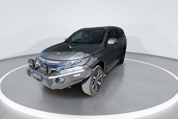 2016 Mitsubishi Pajero Sport Exceed QE