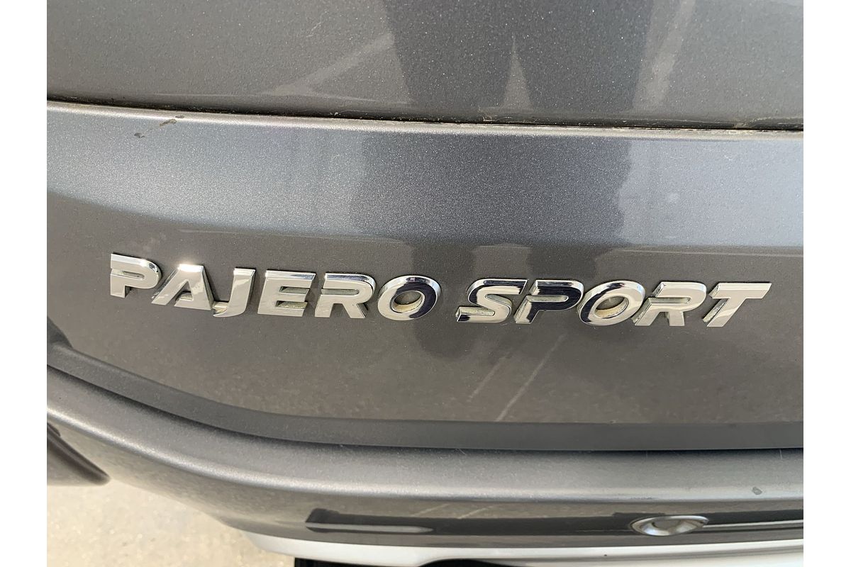2016 Mitsubishi Pajero Sport Exceed QE