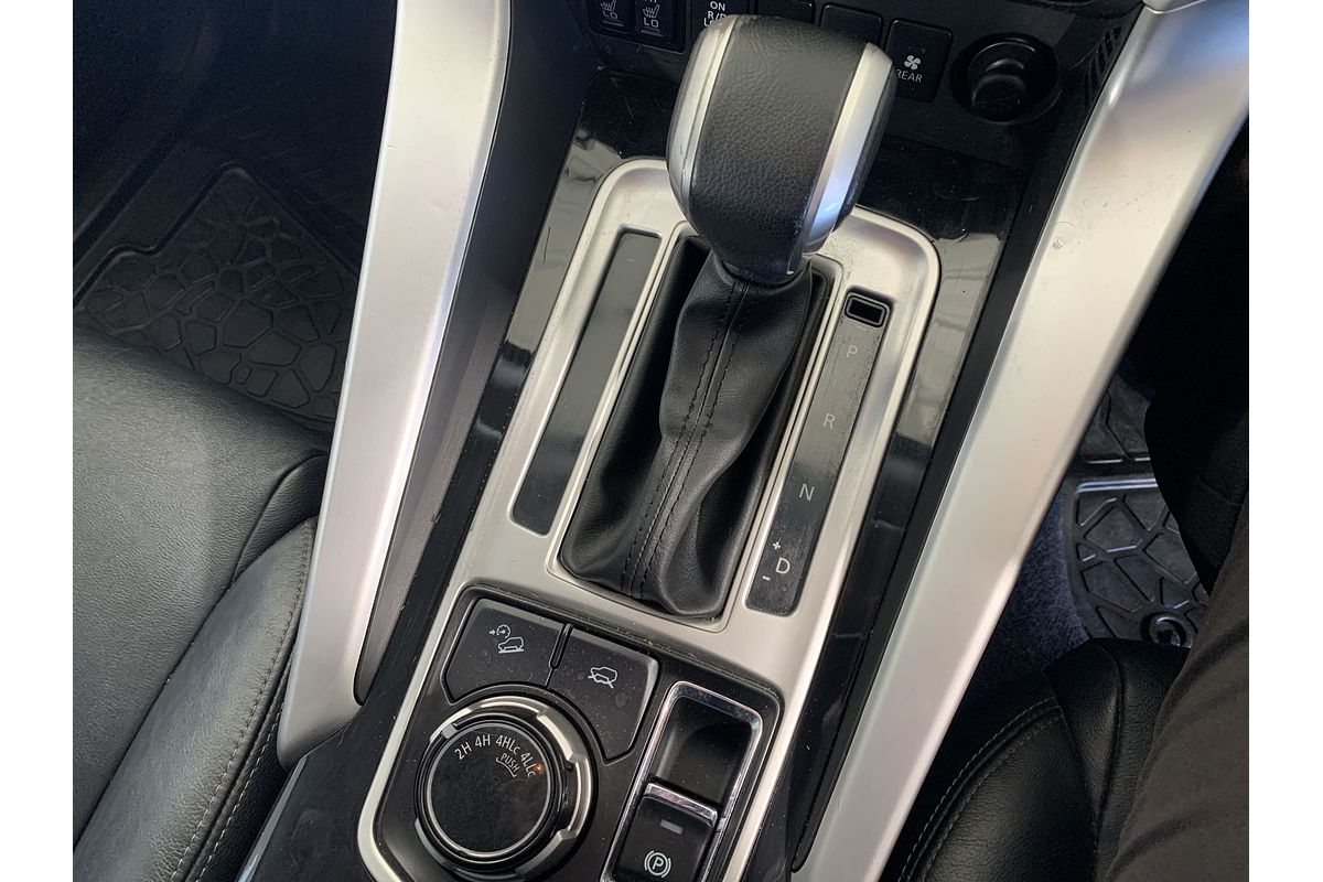 2016 Mitsubishi Pajero Sport Exceed QE