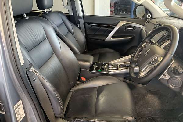 2016 Mitsubishi Pajero Sport Exceed QE