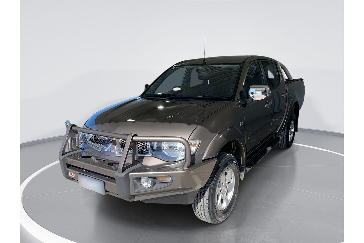 2014 Mitsubishi Triton GLX-R MN 4X4