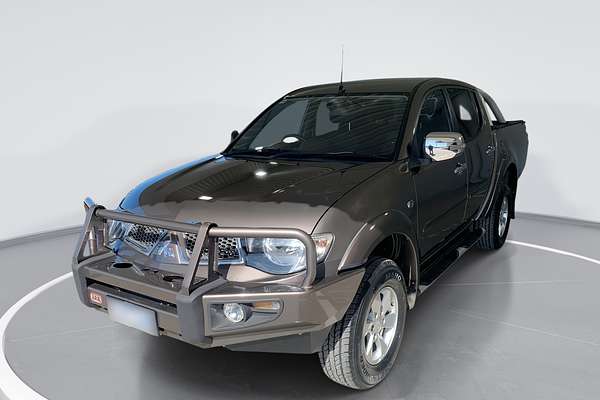 2014 Mitsubishi Triton GLX-R MN 4X4