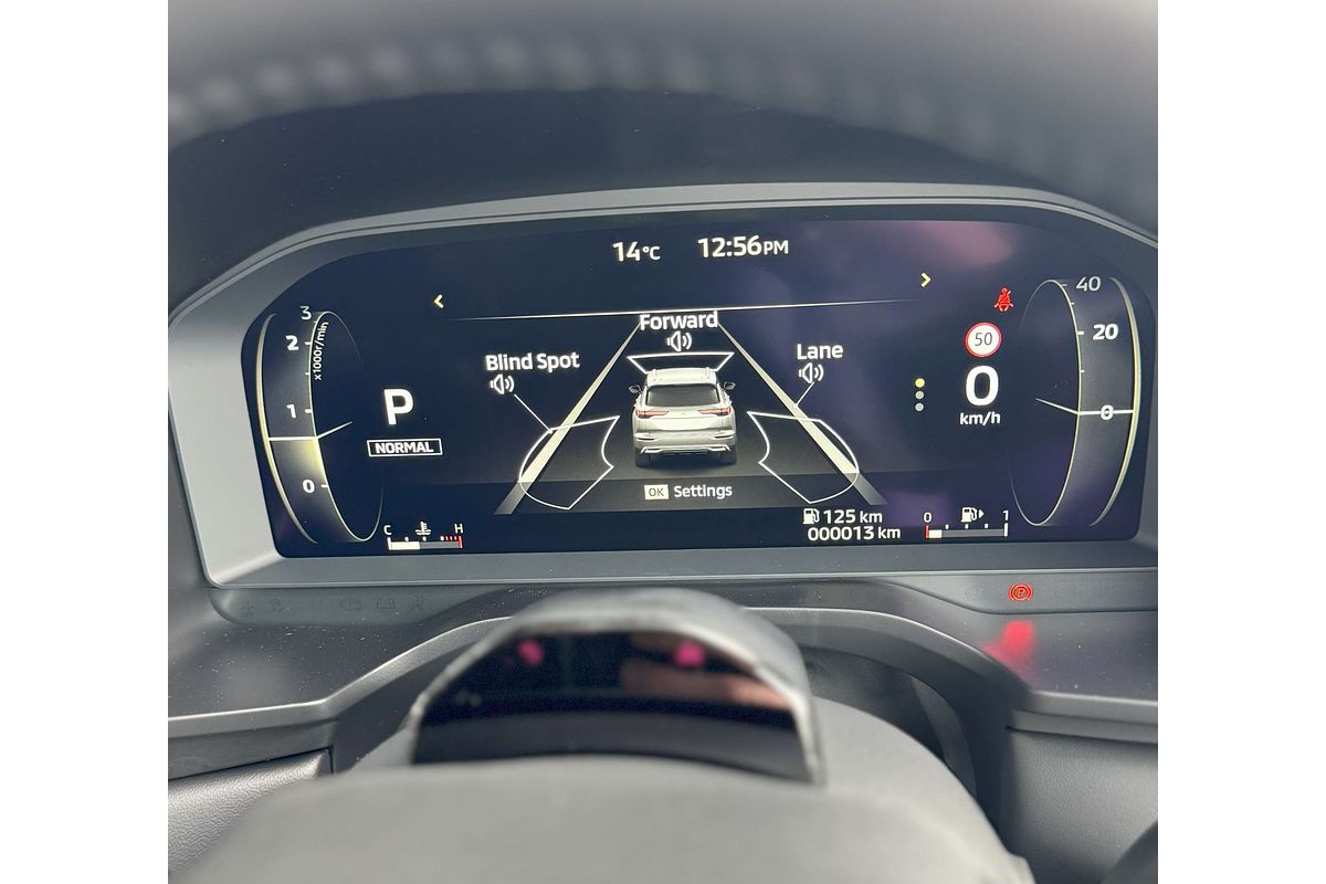 2025 Mitsubishi Outlander Exceed Tourer ZM