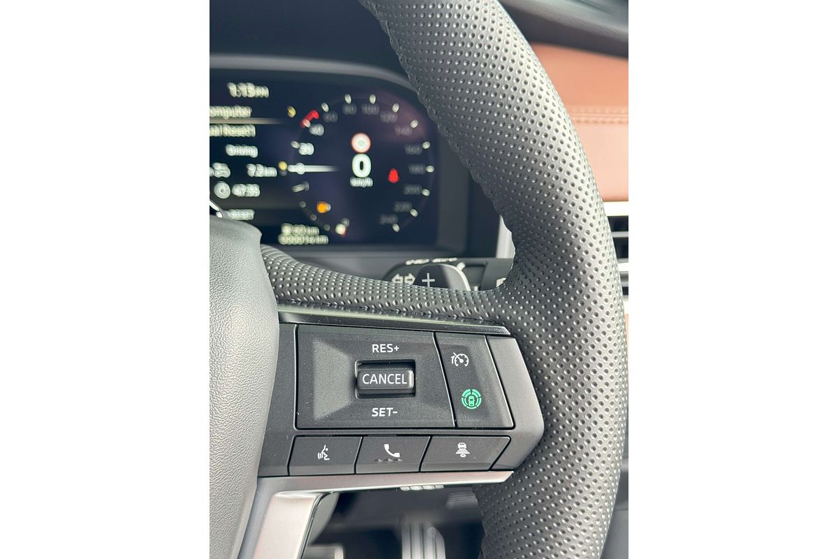 2025 Mitsubishi Outlander Exceed Tourer ZM