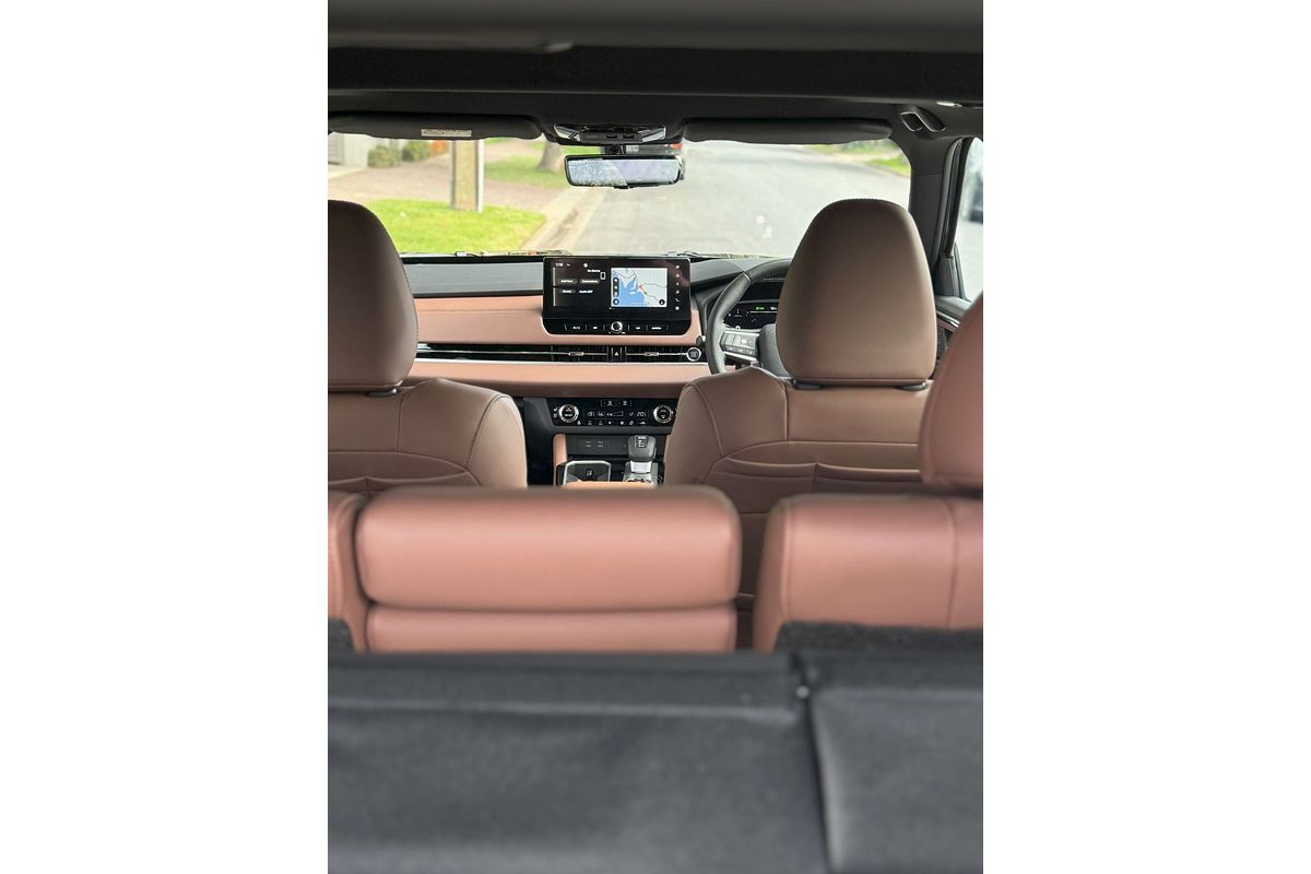2025 Mitsubishi Outlander Exceed Tourer ZM