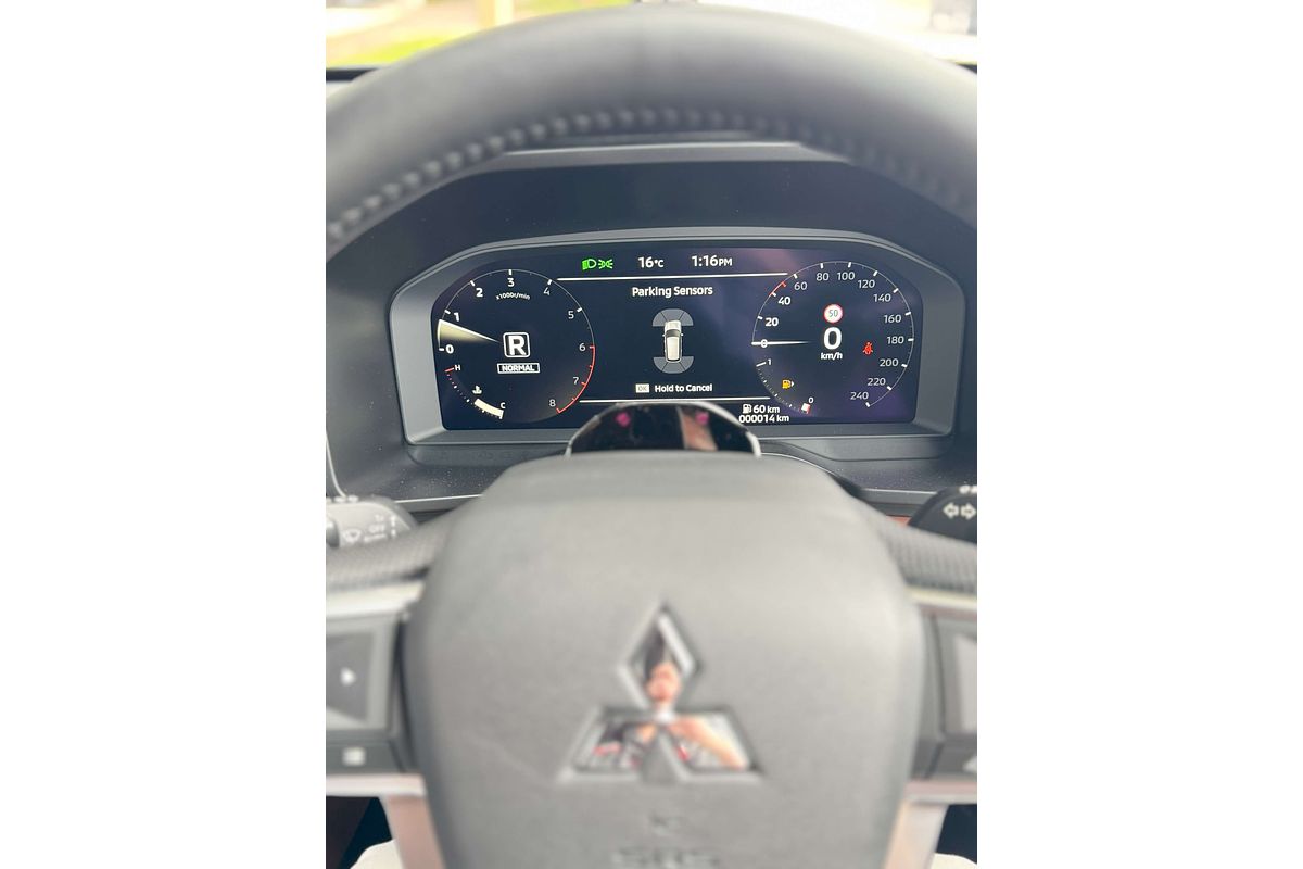 2025 Mitsubishi Outlander Exceed Tourer ZM