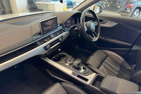 2019 Audi A4 35 TFSI S line B9