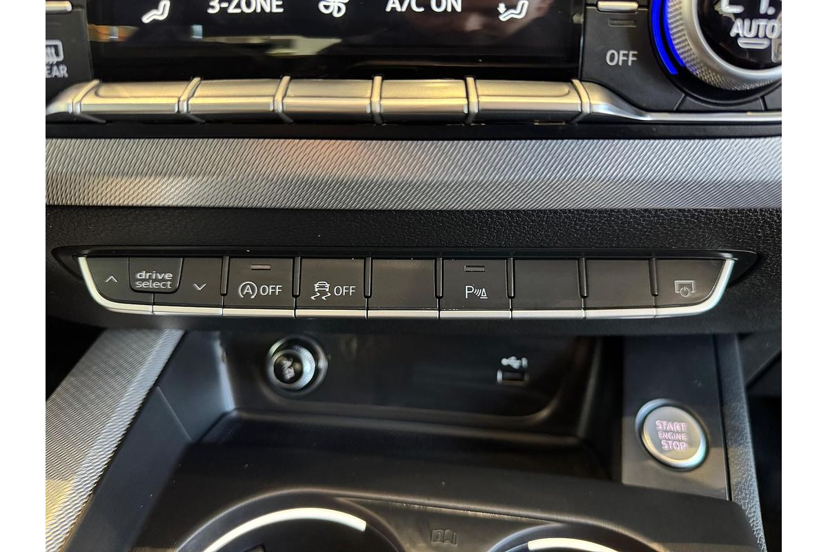 2019 Audi A4 35 TFSI S line B9