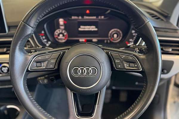 2019 Audi A4 35 TFSI S line B9