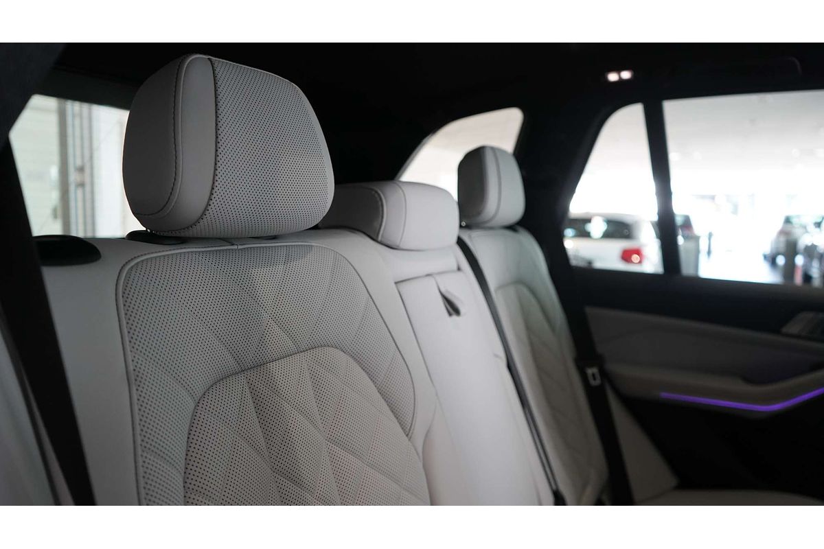 2023 BMW X5 xDrive40i M Sport G05