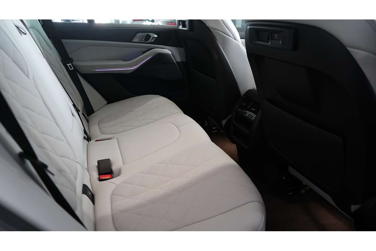 2023 BMW X5 xDrive40i M Sport G05