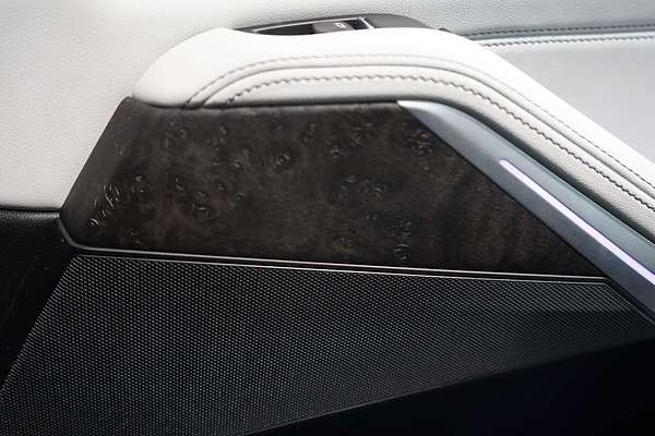 2023 BMW X5 xDrive40i M Sport G05