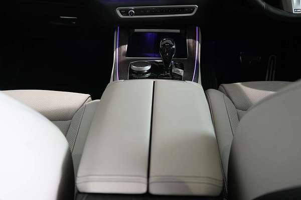 2023 BMW X5 xDrive40i M Sport G05
