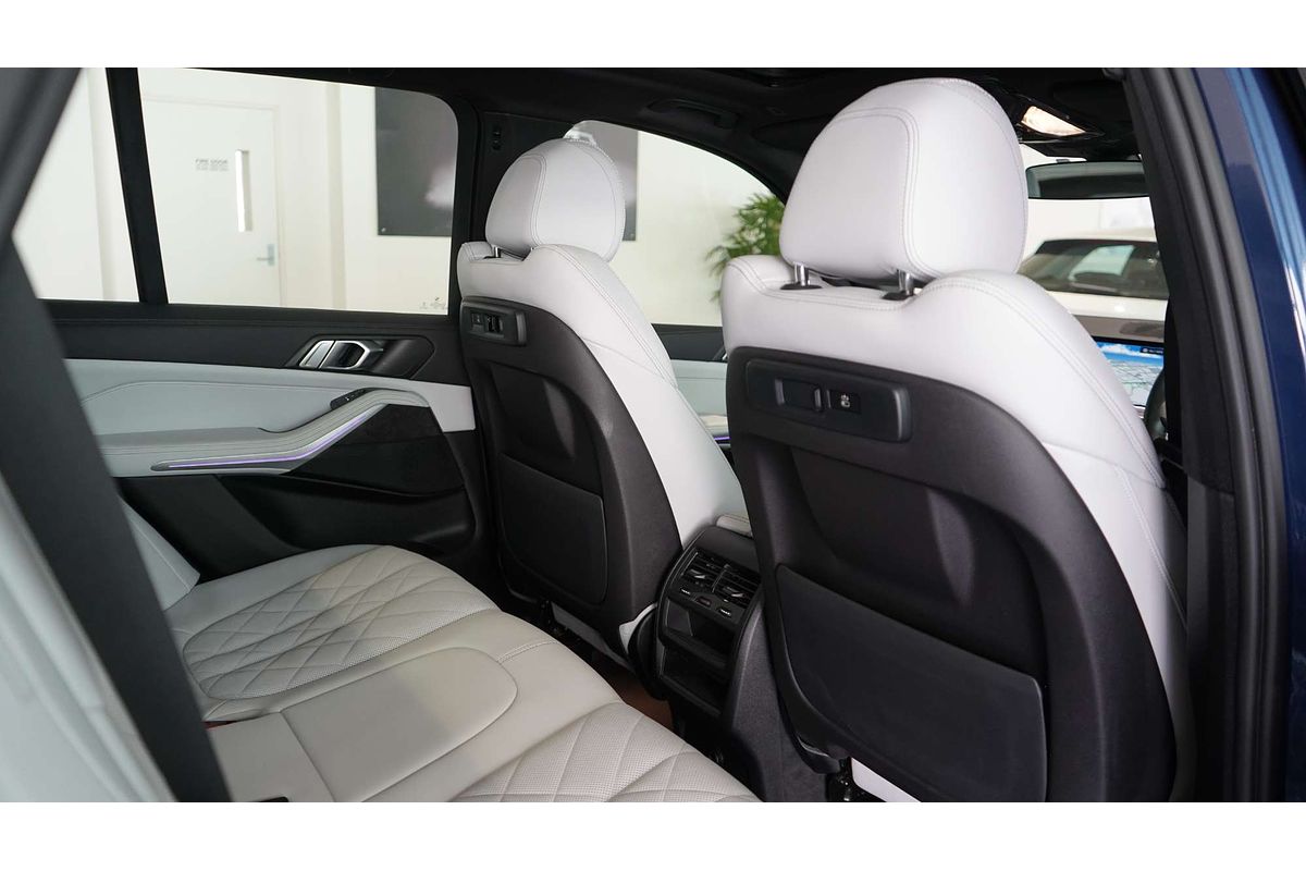 2023 BMW X5 xDrive40i M Sport G05