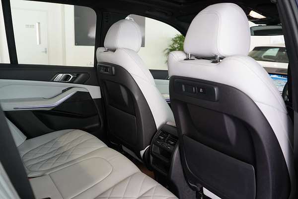 2023 BMW X5 xDrive40i M Sport G05