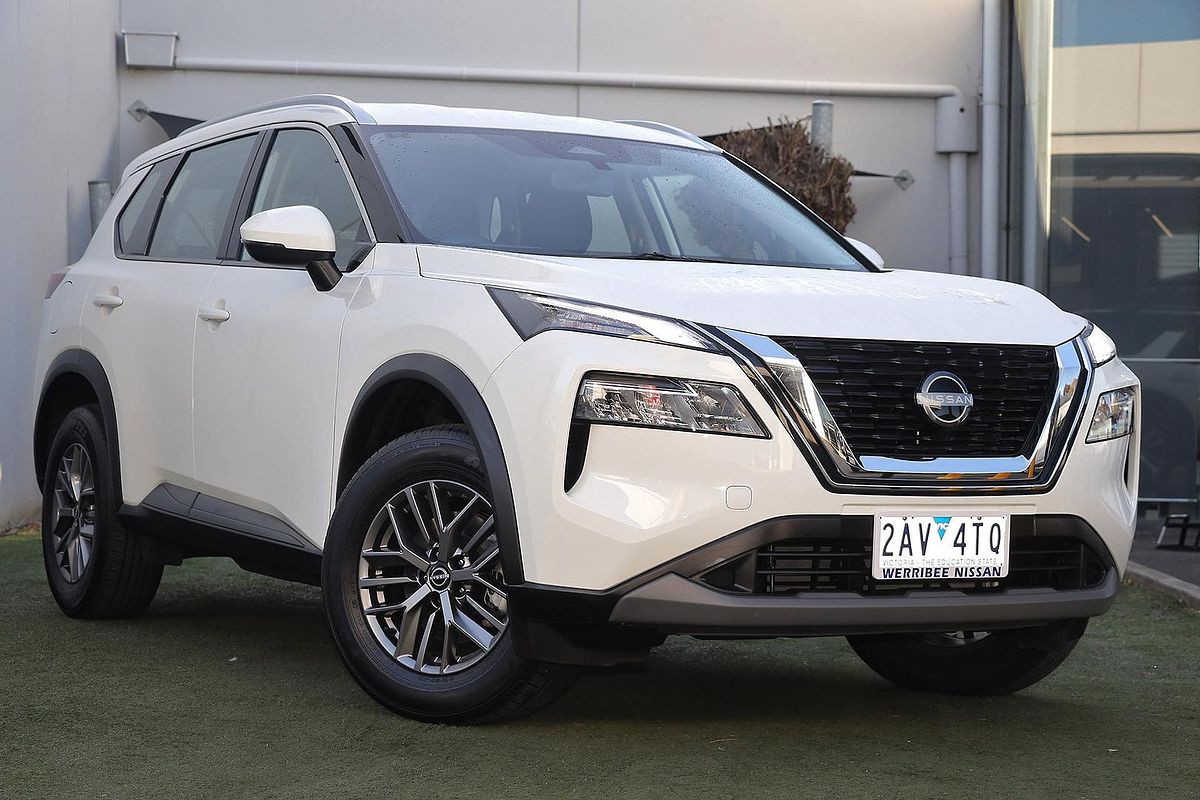 2024 Nissan X-TRAIL ST T33