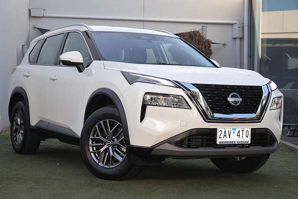 2024 Nissan X-TRAIL ST T33