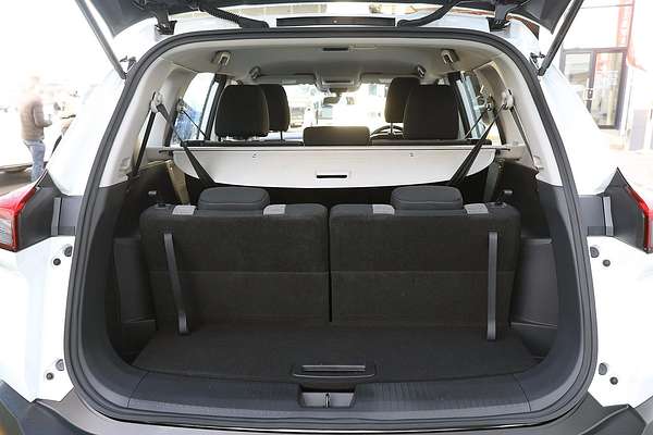 2024 Nissan X-TRAIL ST T33