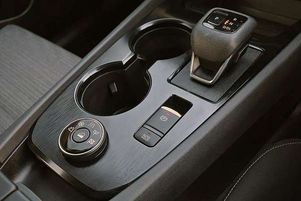 2024 Nissan X-TRAIL ST T33