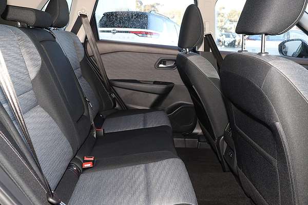 2024 Nissan X-TRAIL ST T33