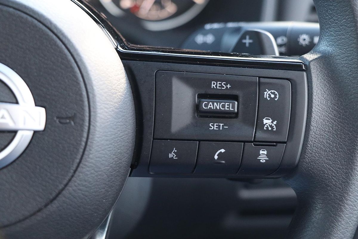 2024 Nissan X-TRAIL ST T33