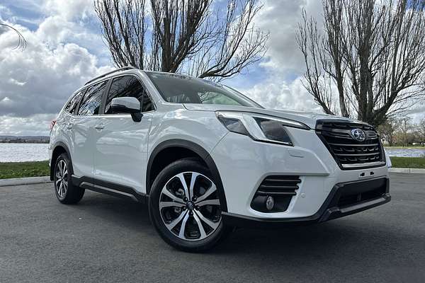 2024 Subaru Forester 2.5i Premium S5
