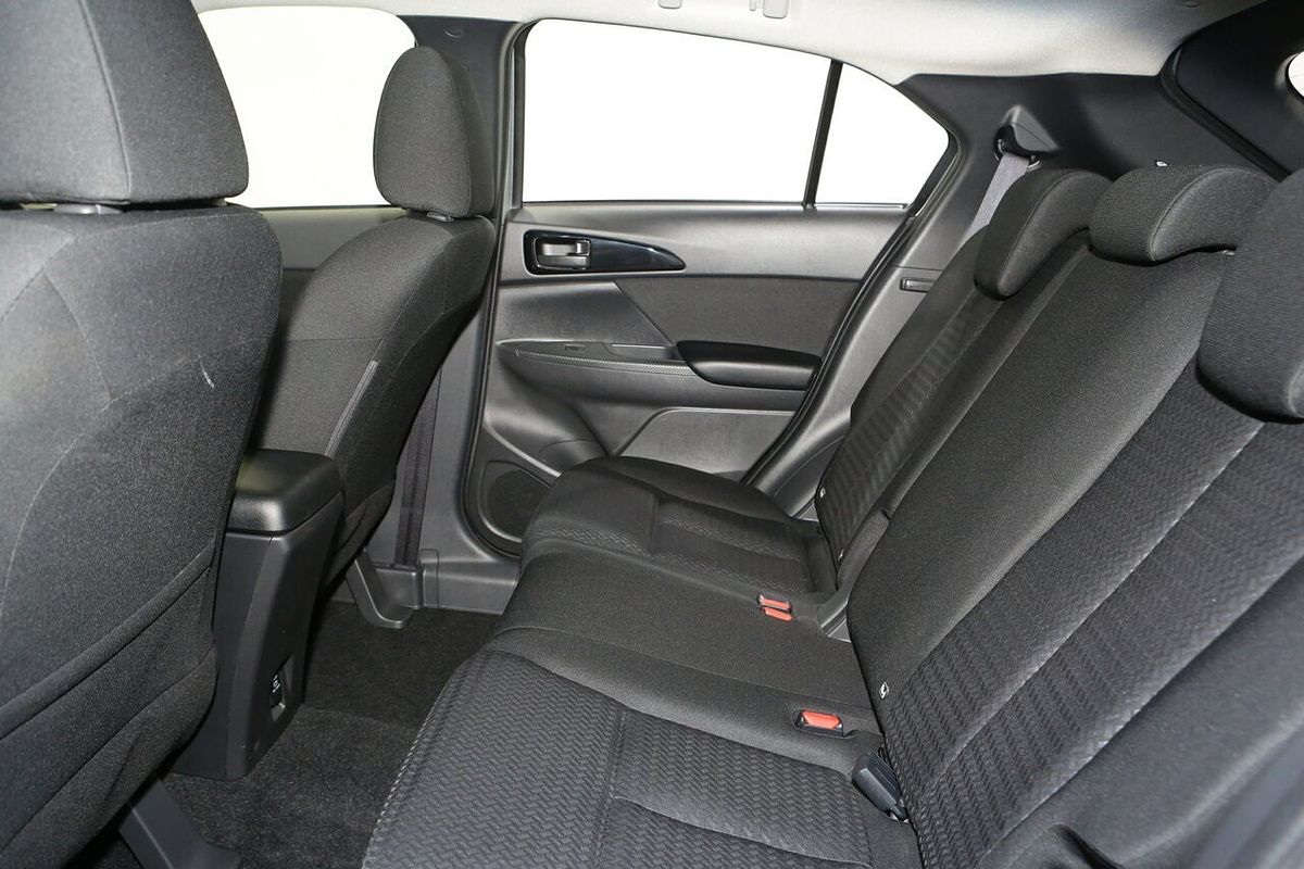 2024 Mitsubishi Eclipse Cross ES YB