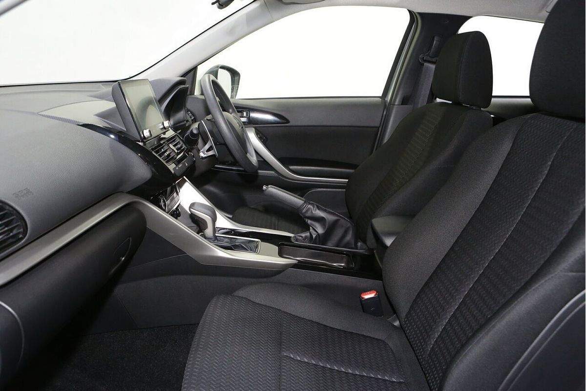 2024 Mitsubishi Eclipse Cross ES YB