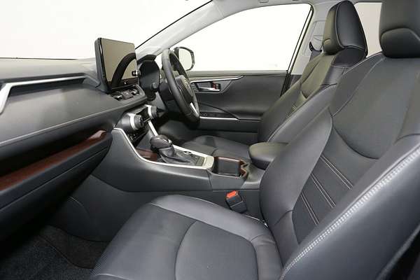 2025 Toyota RAV4 Cruiser AXAH54R