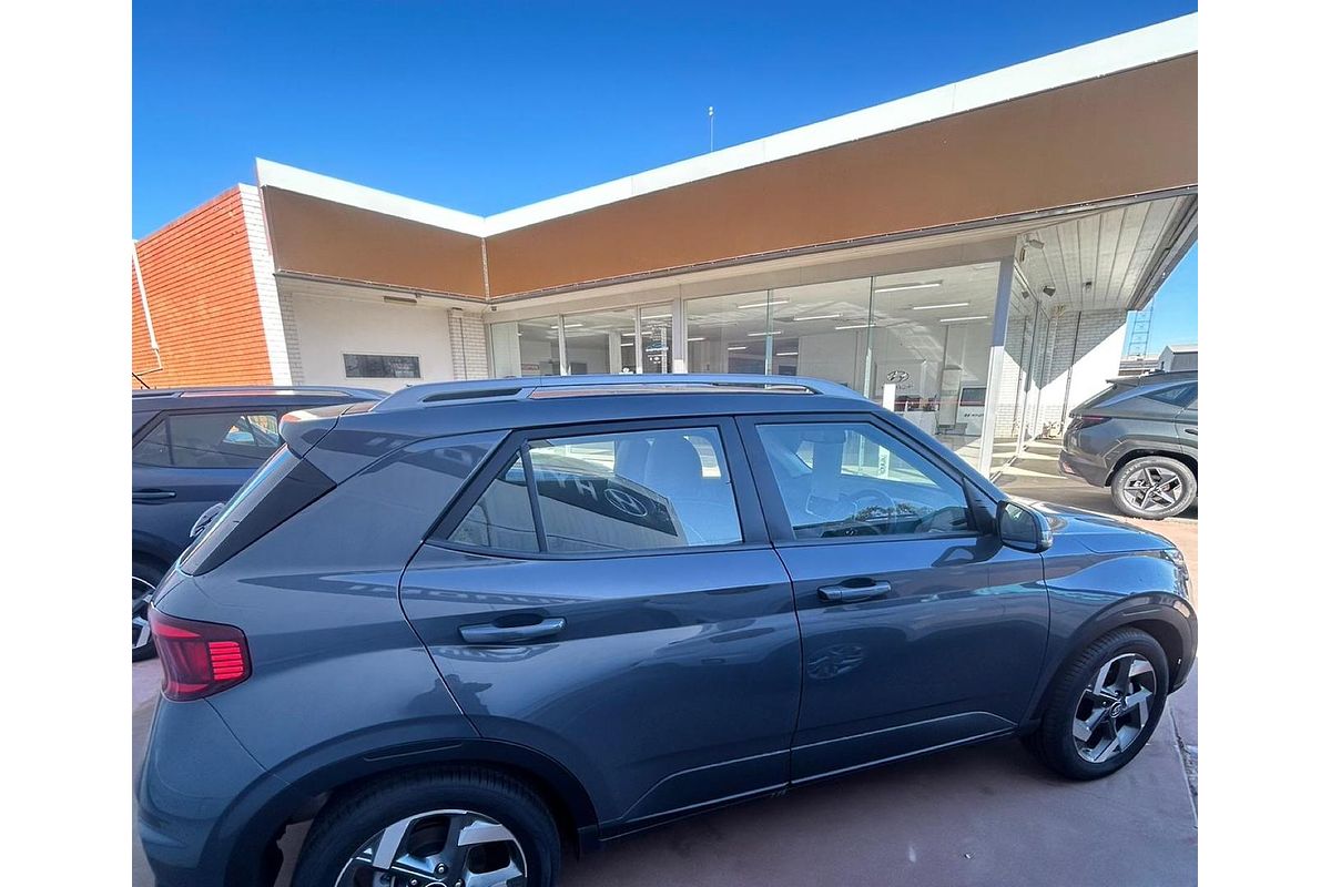 2024 Hyundai Venue Active QX.V5