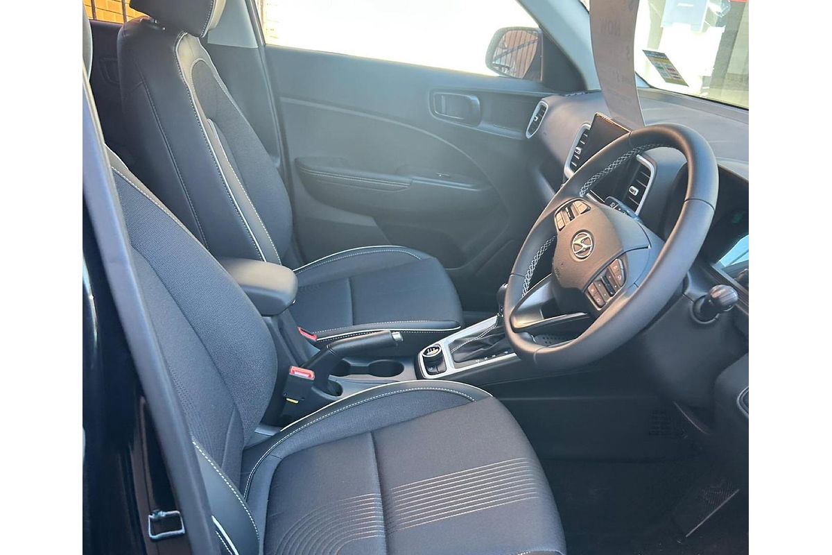 2024 Hyundai Venue Active QX.V5