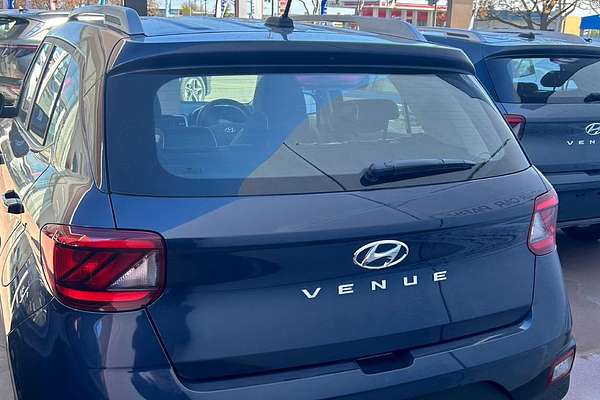 2025 Hyundai Venue Active QX.V5
