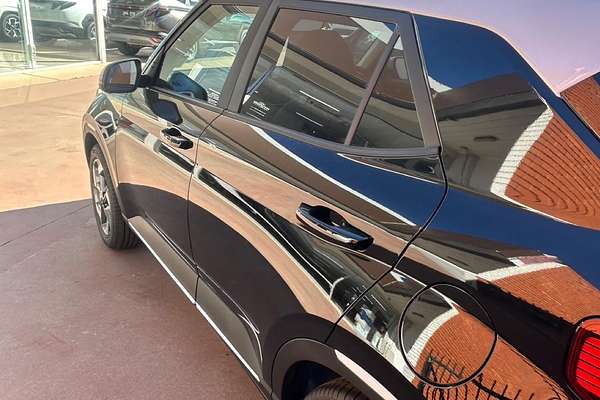 2025 Hyundai Venue Elite QX.V5