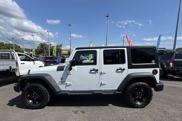 2014 Jeep Wrangler Sport (4x4) JK MY13