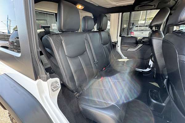 2014 Jeep Wrangler Sport (4x4) JK MY13