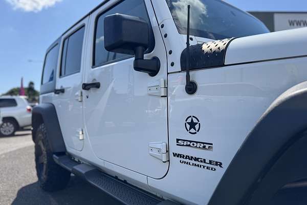 2014 Jeep Wrangler Sport (4x4) JK MY13