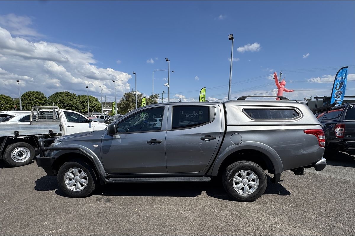 2017 Mitsubishi Triton GLX MQ 4X4