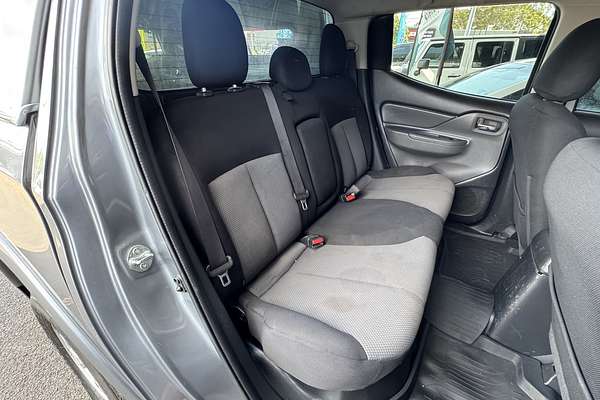 2017 Mitsubishi Triton GLX MQ 4X4