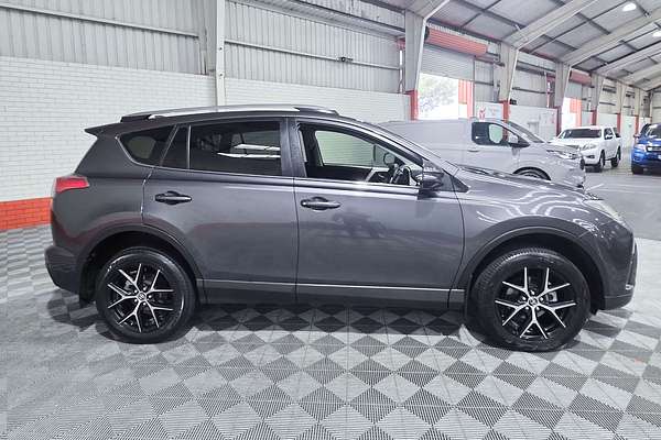 2018 Toyota RAV4 GXL ZSA42R