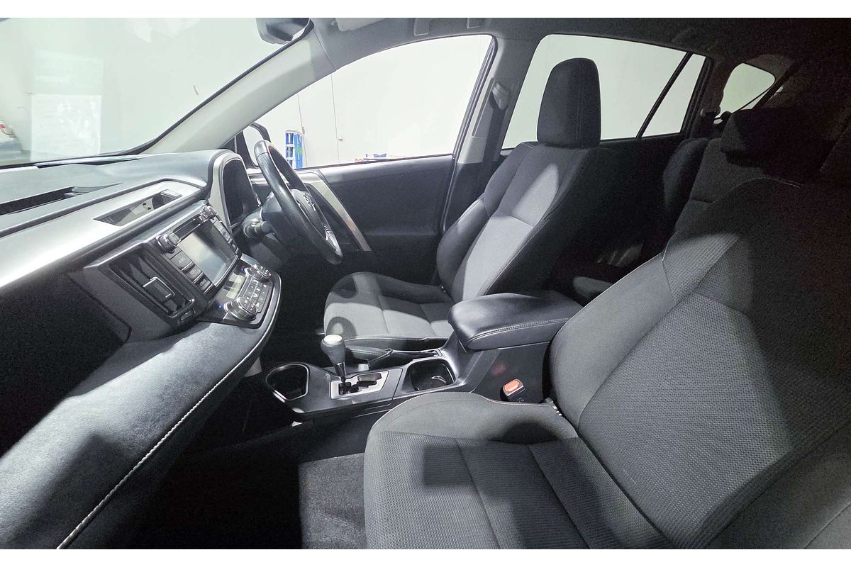 2018 Toyota RAV4 GXL ZSA42R