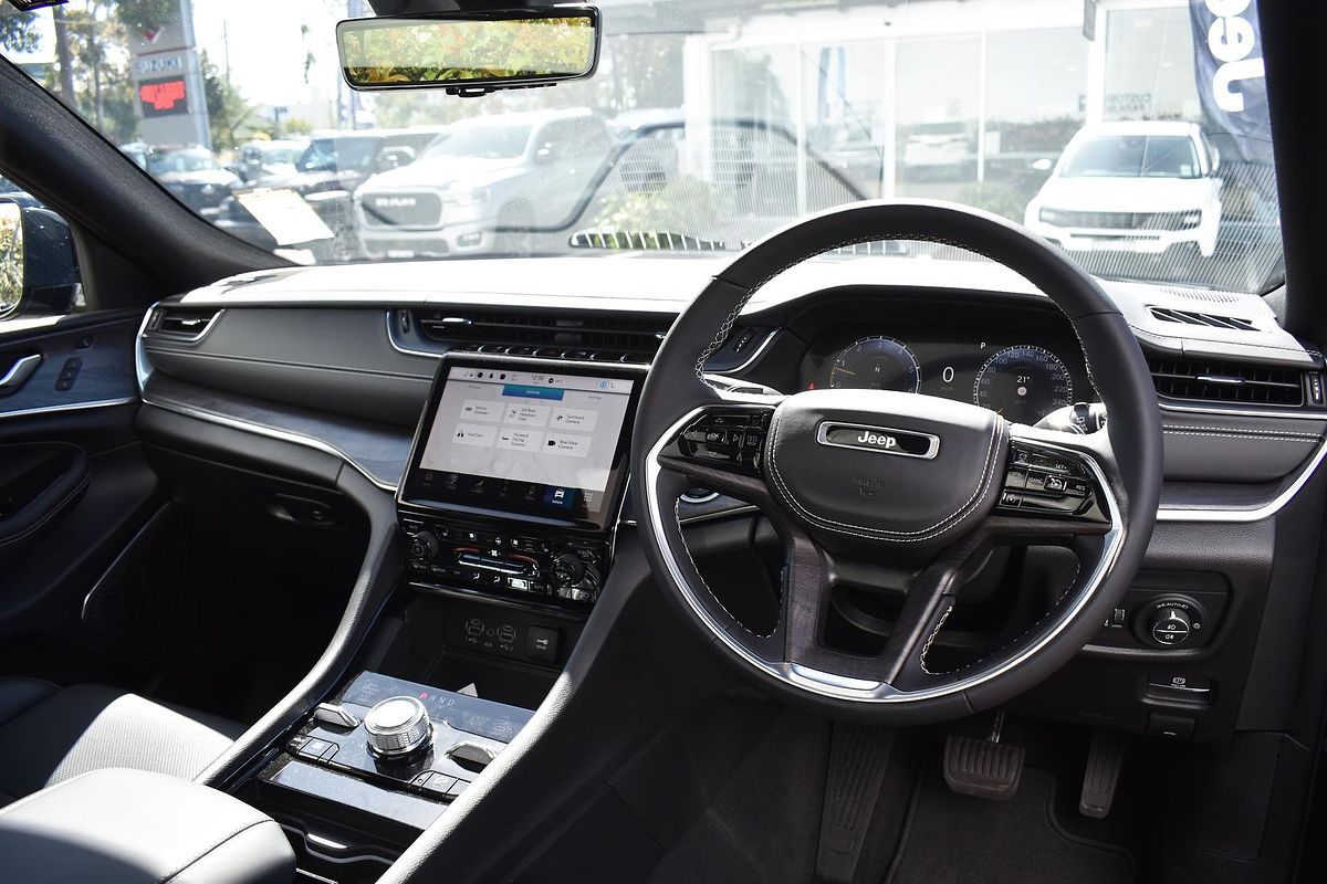 2023 Jeep Grand Cherokee Overland WL