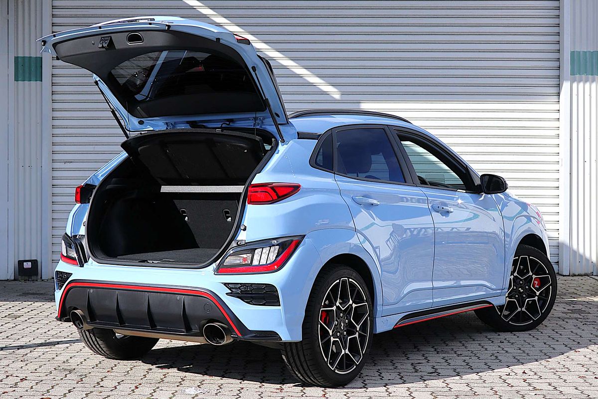 2023 Hyundai Kona N Premium OS.V4