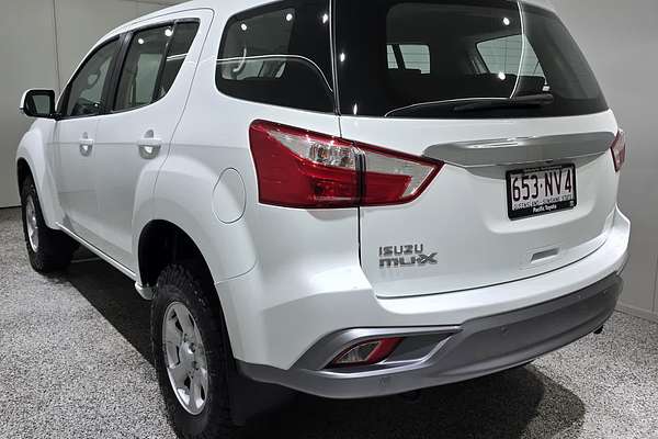 2021 Isuzu MU-X LS-M