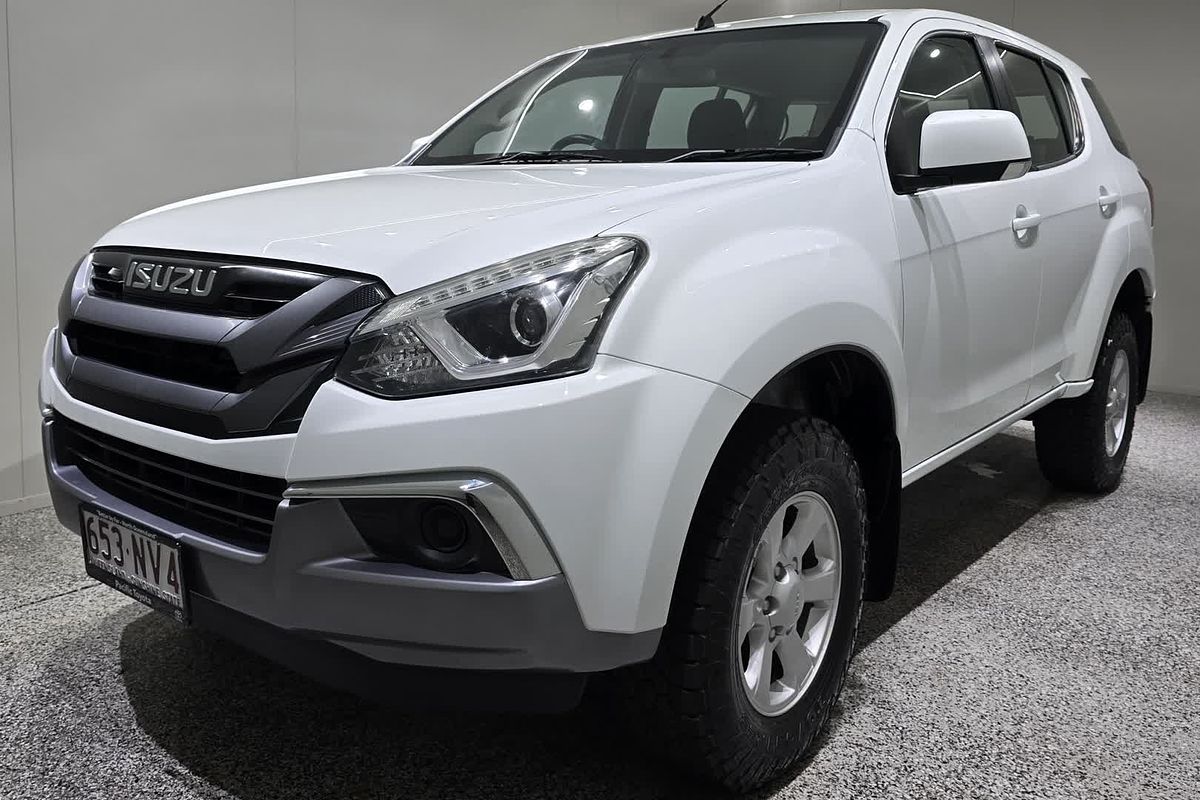 2021 Isuzu MU-X LS-M