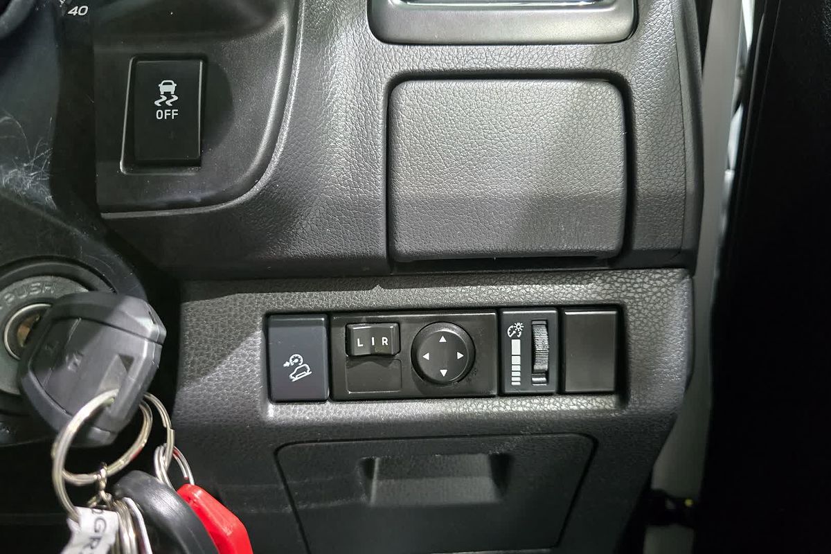 2021 Isuzu MU-X LS-M