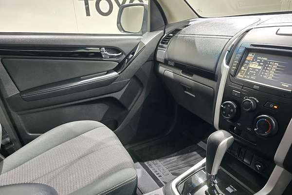2021 Isuzu MU-X LS-M