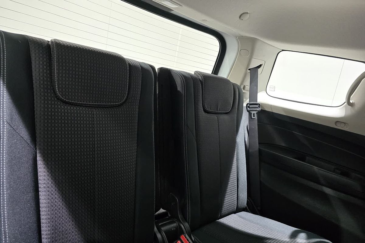 2021 Isuzu MU-X LS-M