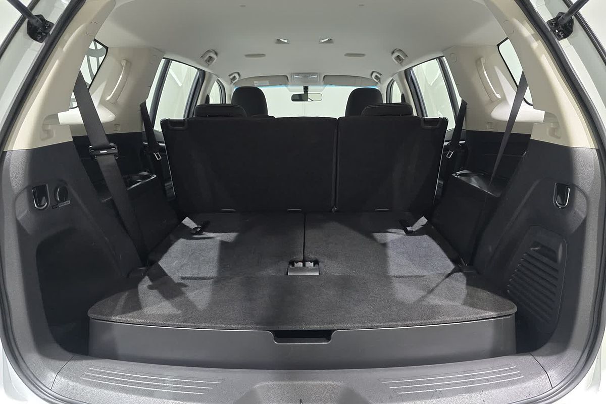 2021 Isuzu MU-X LS-M