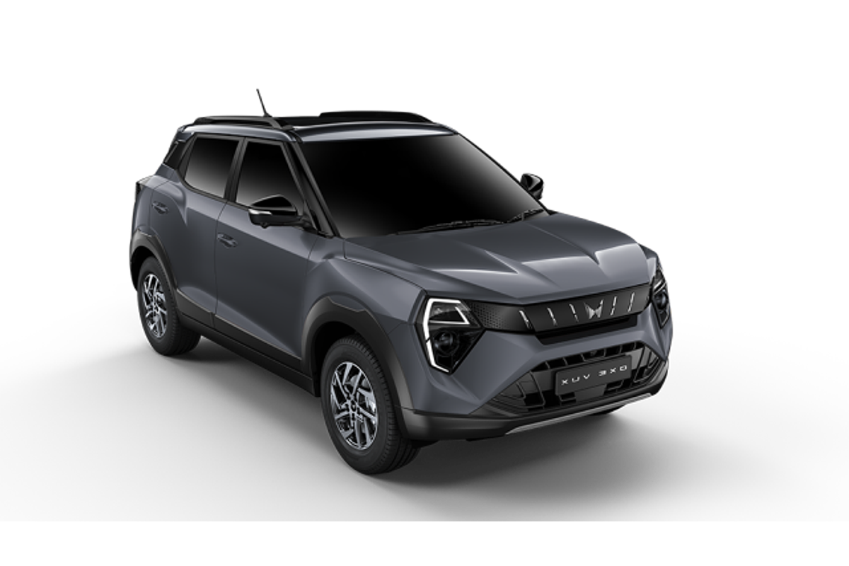 2025 Mahindra XUV3XO AX5L