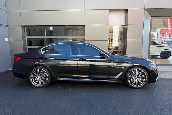 2016 BMW 5 Series 530i M Sport G30